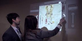 طرح أول نظام يحول الجدران إلى شاشات لمسية للبيع