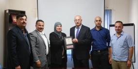 د.غنام تكرم شركة بالكو لمساهماتهم المجتمعية