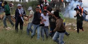 الاحتلال يقمع مسيرة المعصرة ويمنعها من الوصول للجدار