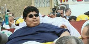 العاهل السعودي يأمر بعلاج شاب سعودي يزن 610 كلغ