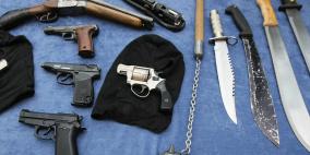 الاحتلال يعتقل 4 مواطنين ويزعم العثور على وسائل قتالية لديهم