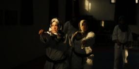 فريق كاراتيه نسائي في قطاع غزة بالحزام الأسود