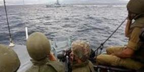 الاحتلال يعتقل صيادين قبالة شواطئ غزة