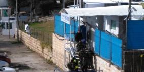 اعتقال مواطن بعد الاعتداء عليه بالضرب في الخليل