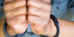 كشف ملابسات سرقة بقيمة نصف مليون شيكل في رام الله