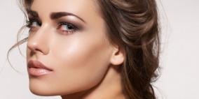 7 حيل سحريّة لمكياج يخفي شحوب الوجه