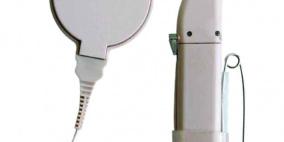 رقاقة أذن لاستعادة السمع