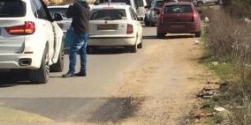 الاحتلال يغلق طريق النفق بين قرى شمال غرب القدس ورام الله