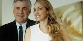 أنشيلوتي يقع بغرام فتاة تصغره بـ18 عاماً