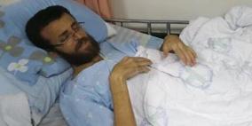 نقل الاسر القيق إلى المستشفى بعد تردي وضعه