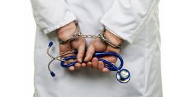 القبض على طبيب يمارس الطب التجميلي بدون رخصة برام الله