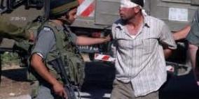 قوات الاحتلال تعتقل مواطنا وتستولي على أجهزة حاسوب