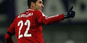 بني ياس الإماراتي يطلب استعارة أبوتريكة