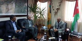 جامعة الخليل توقع اتفاقية تعاون مع الجامعة الأردنية