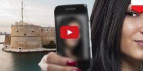 بالفيديو .. إيطالية تلتقط "سيلفي" وتفارق الحياة