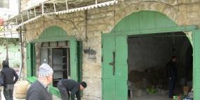 الاحتلال يمنع طواقم "إعمار الخليل" من استكمال أعمالهم