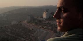 الفيلم الفلسطيني "ناجي العلي في حضن حنظلة" يفوز بجائزة الجزيرة الوثائقية