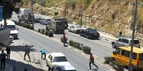 بالصور: إصابة طالبة وصحفي في مواجهات مع الاحتلال قرب جامعة الخليل