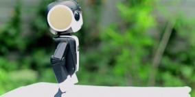 الكشف عن هاتف ذكي على شكل روبوت