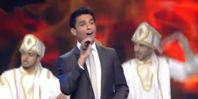 انت فخر لغزة : عساف يتألق على مسرح عرب ايدول