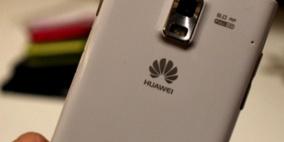 هواوي تؤكد إطلاق هاتف بنظامي “أندرويد” و”ويندوز فون” هذا العام