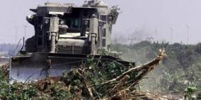 الاحتلال يجرف أراض  جنوب الخليل