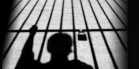 مركز حقوقي يدعو للتحقيق بظروف وفاة موقوف داخل مركز شرطة