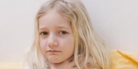 تورم اللوزتين يقلق منام الأطفال