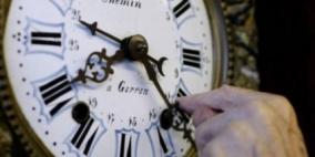 الحكومة تحدد موعد التوقيت الشتوي