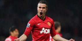 فان بيرسي يغيب عن بداية موسم اليونايتد بسبب اللياقة