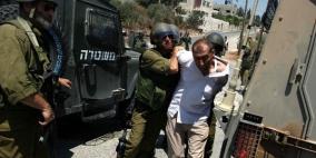 اعتقال سبع مواطنين من الخليل