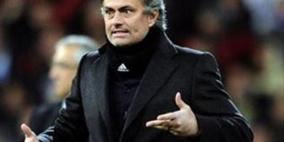 مورينهو: لم أبكِ بسبب مانشستر يونايتد