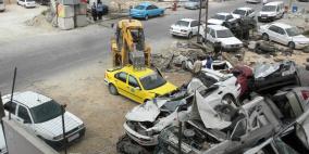 الشرطة تتلف 50 مركبة غير قانونية في الخليل