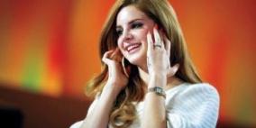 مغنية أميركية ترجئ حفلتها في إسرائيل بسبب العدوان على القطاع