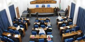 رغم الجدل.. حماس ماضية نحو توزيع الاراضي