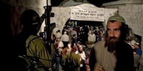 مواجهات خلال اقتحام المستوطنين لقبر النبي يوسف في نابلس