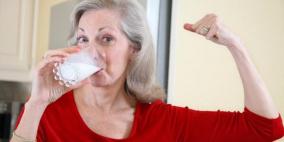 كوب من الحليب يومياً يجنب السيدات آلام هشاشة العظام