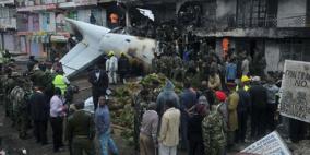 أربعة قتلى بتحطم طائرة شحن على مبنى في نيروبي