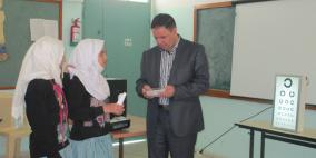 انجاز فلسطين تنظم يوما طبيا لفحص النظر في الخليل