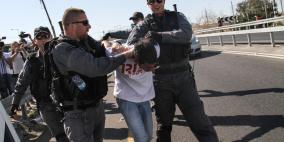 مظاهرة فلسطينية على حاجز حزما شمال القدس ضد مخطط برافر العنصري تضامنا مع أهل النقب ...