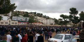 الاف المواطنين يقيمون صلاة الاستسقاء في الخليل