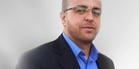 أسير مضرب منذ 37 يوما يرفض إجراء الفحوص الطبية وأخذ المدعمات