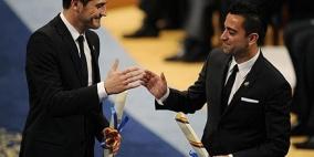 نجوم برشلونة يساندون إيكر كاسياس