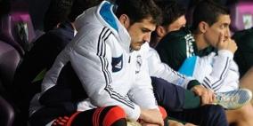 "كاسياس".. سعيد لرحيل "مورينهو"