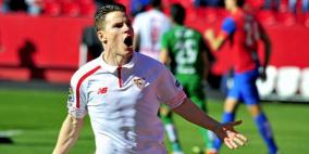 برشلونة يتفاوض لضم كيفين جاميرو نجم إشبيلية