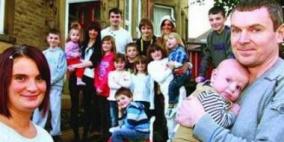أكبر عائلة بريطانية تستعد لاستقبال ابنها السابع عشر