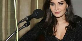 انهيار سيرين عبد النور بعد اعتداء بلطجية عليها