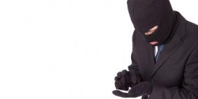 لص سرق دراجة كهربائية ويتصل بصاحبها للحصول على الشاحن