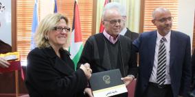 طبيلة يوقع اتفاقية تفاهم مع الاتحاد الاوروبي و"UNDP"