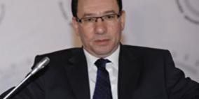 هولوكوست عمرو حمزاوي